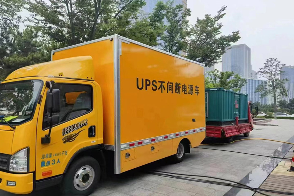 旺苍发电机租赁施工现场
